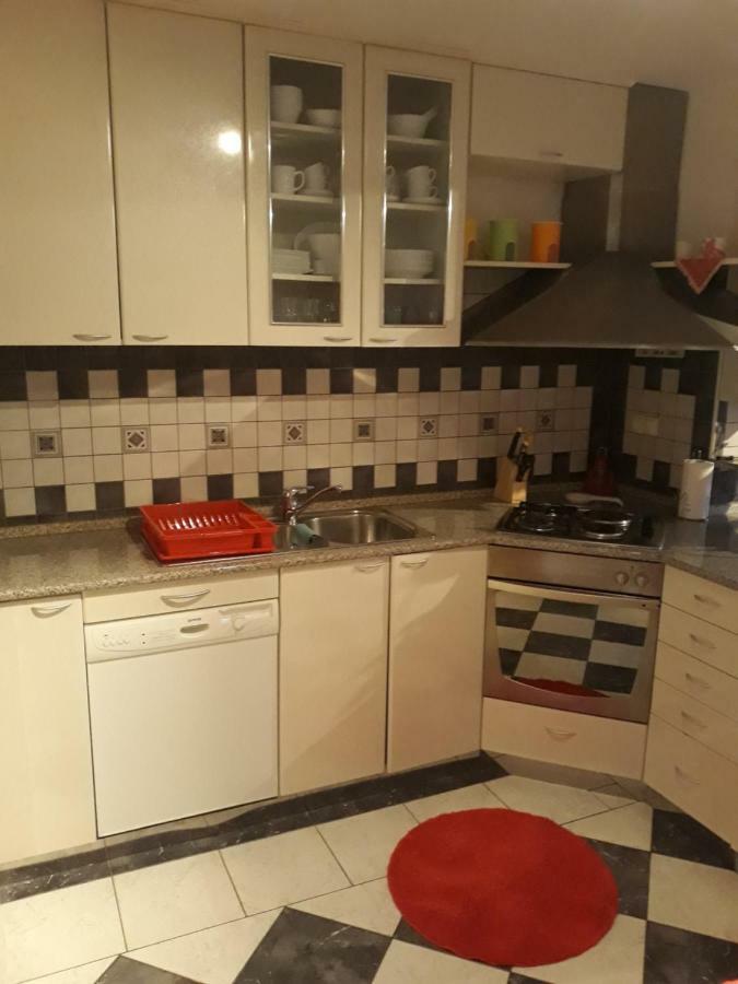 Apartman Petra Palit Exterior foto